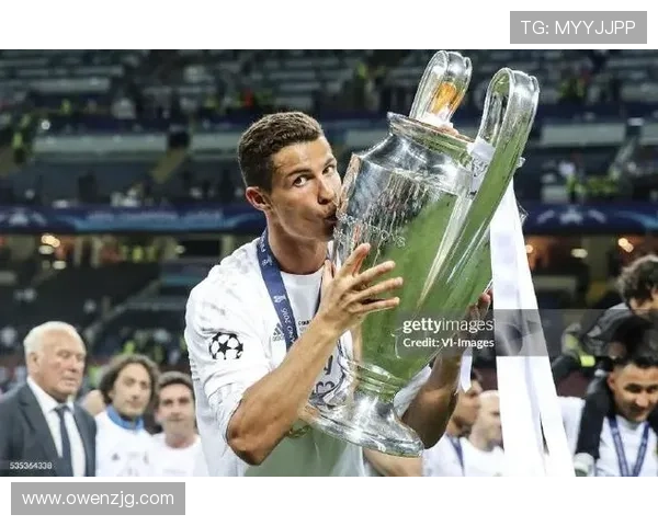 麦肯尼回忆童年抉择与C罗对决